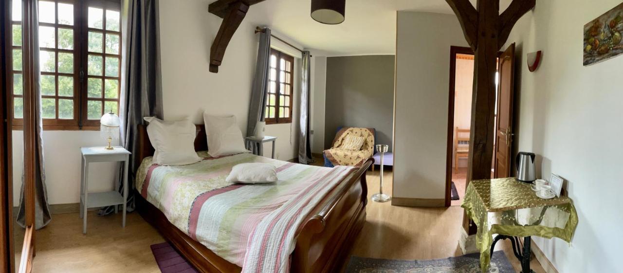 Manoir Melphil Bed & Breakfast Saint-Étienne-la-Thillaye Eksteriør bilde